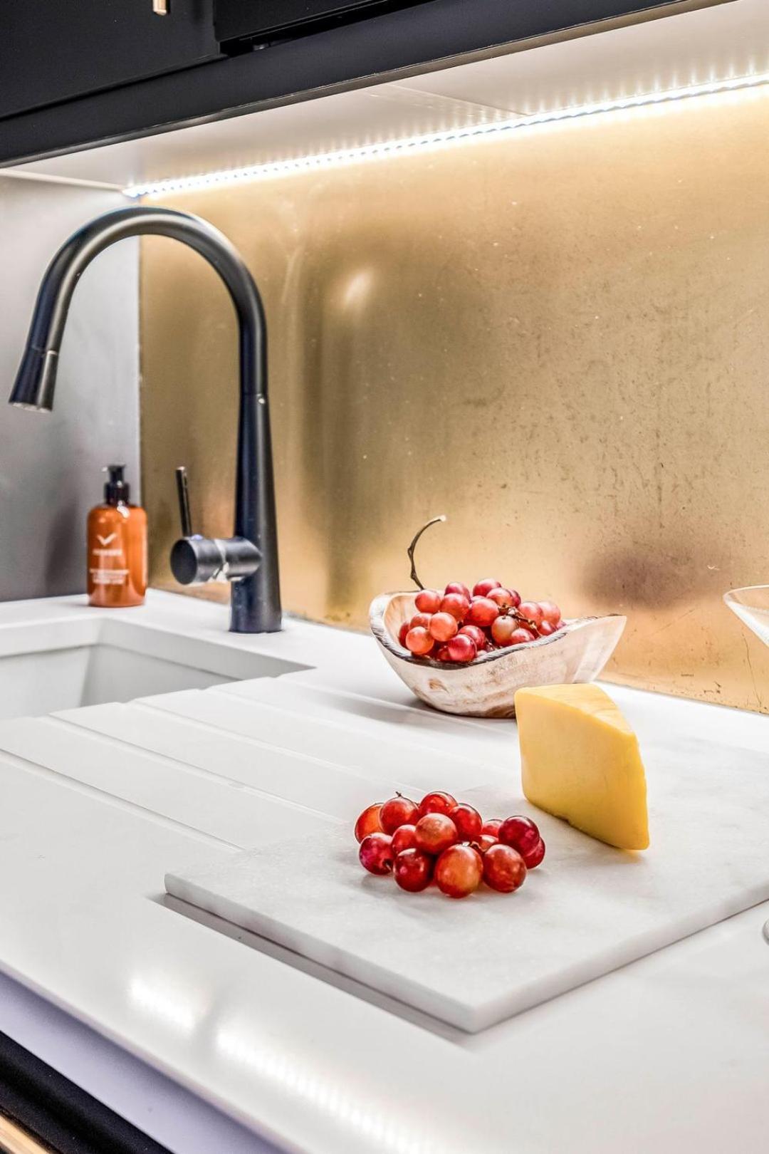 Kings Road Stylish Apartment In Chelsea Лондон Екстер'єр фото